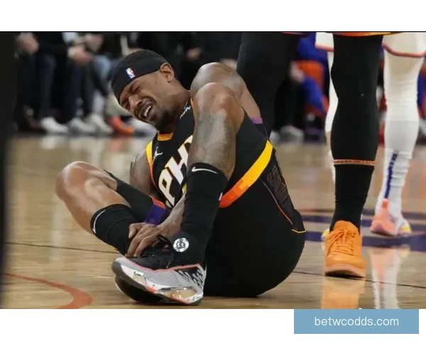 比塔泽犯规导致兰代尔脚踝高位扭伤预计缺阵两周以上